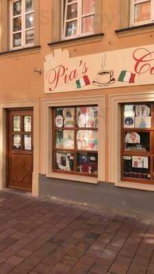 Pias Café