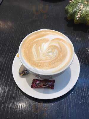 Selmans Restaurant & Bar