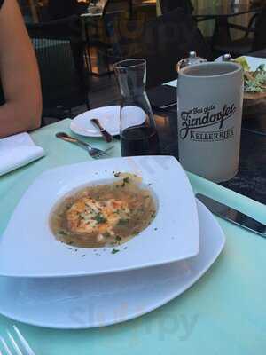 Tilly’s Restaurant