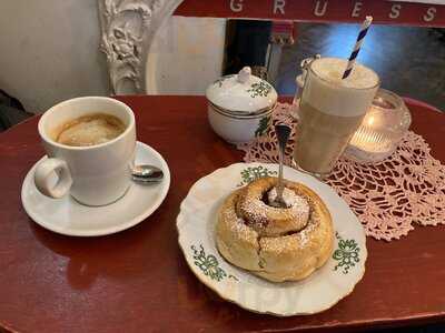 Café Fräulein