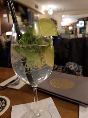 Solo Pizza - Pizzeria Bar Cucina