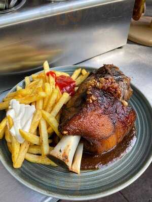 Fasanerie Biergarten By Bantschow