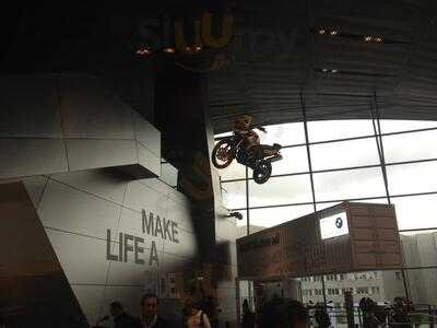 Biker's Lodge In Der Bmw Welt