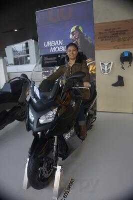 Biker's Lodge In Der Bmw Welt