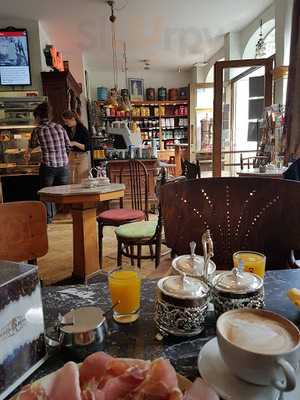 Kafee, Espresso & Barista