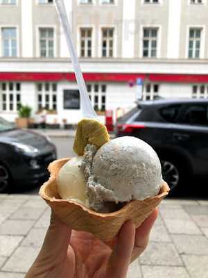Gelateria - Lorenzo Corno | München