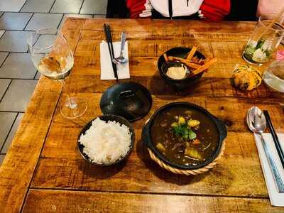 Fin - Vietnamese & Japanese