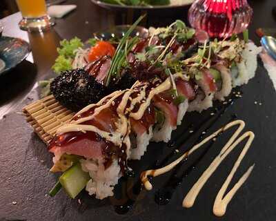 Fin - Vietnamese & Japanese