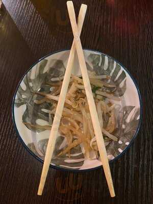 Fin - Vietnamese & Japanese