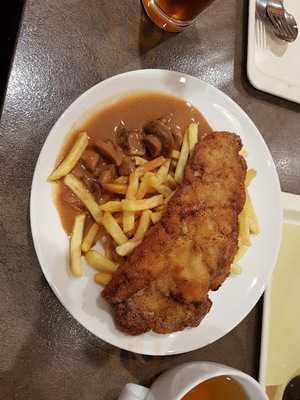 Dinea Restaurant & Café