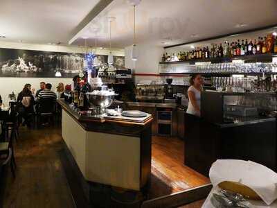 Gionti Bar Restaurant