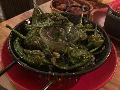 Casa Mendoza Tapas Vino Cerveza