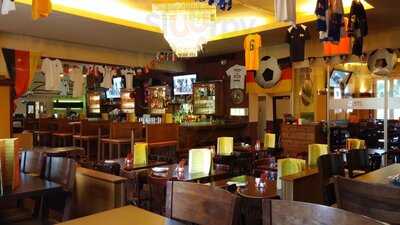 Zar Restaurant & Bar