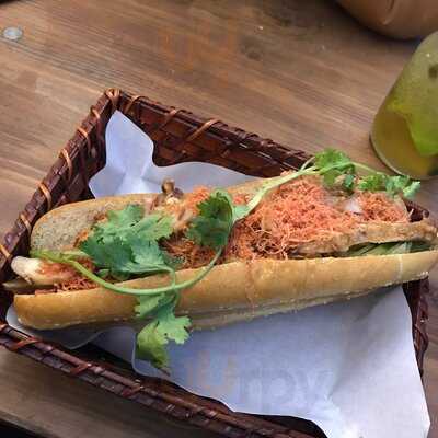 Bami House 1976 Leopoldstrasse