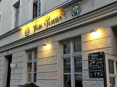 Tacos Y Tequila