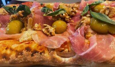 Trattoria Pizzeria Da Pino