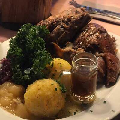 Käfer Wiesn-schänke