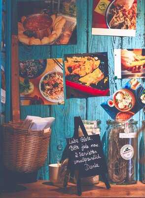 Bami House 1976 Schellingstrasse