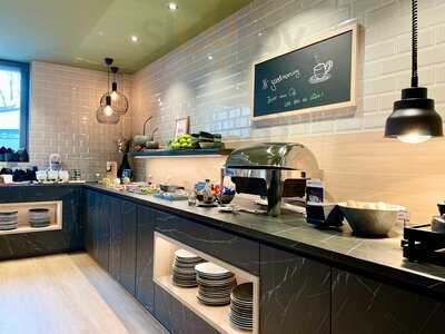 Zeitlounge - Coffee. Bar. Snacks. Drinks