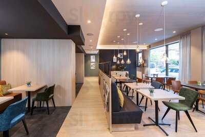 Zeitlounge - Coffee. Bar. Snacks. Drinks