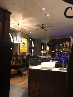 Cafe Neuhauser Schwabing