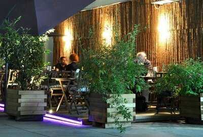 1912 Restaurant & Bar