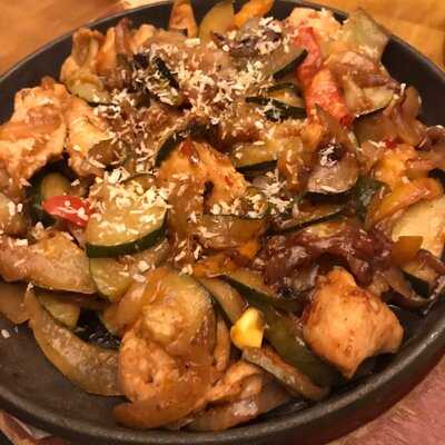 Dillinger Chicago Bar & Grill