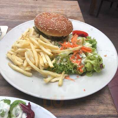 Dillinger Chicago Bar & Grill