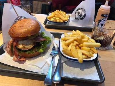 Ruff's Burger & Bar Glockenbach