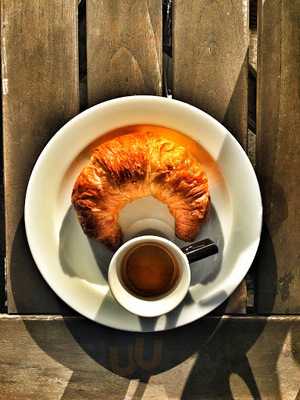 Mr. Bleck Coffeeshop