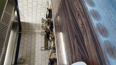 Mount Everest Asia-imbis And Sushi-bar