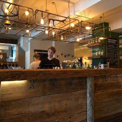 Trumpf Oder Kritisch