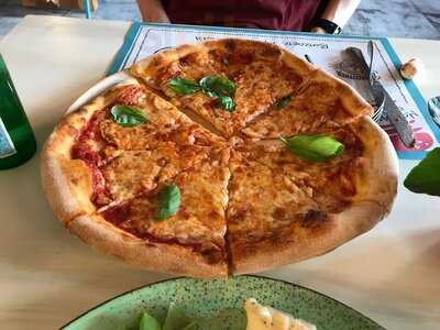 Mozzarella E Basilico