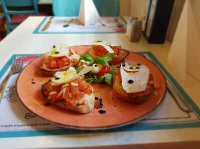 Mozzarella E Basilico