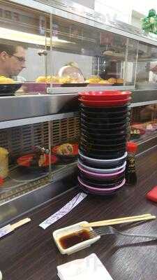 Fuji San Running Sushi