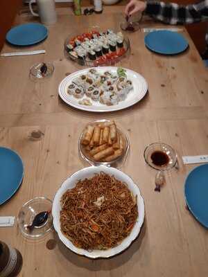 Fuji San Running Sushi