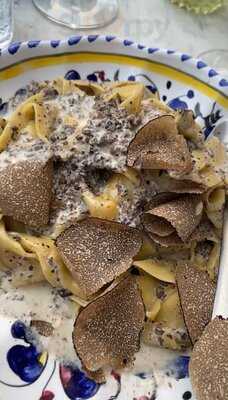 Marta Trattoria & Bar