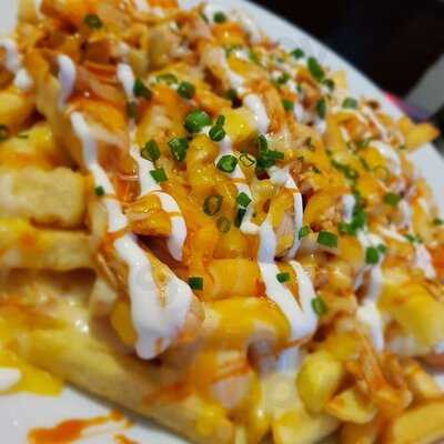 Connie's Chick'n'wingz