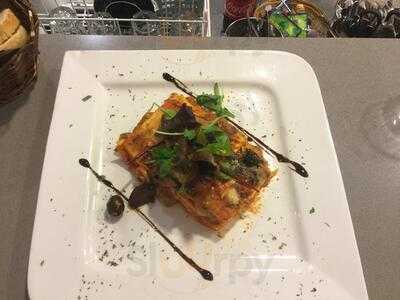 Trattoria Italiana Bistro