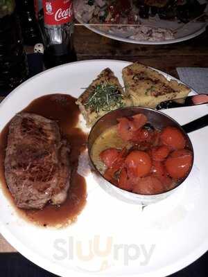 El Perro Y El Griego