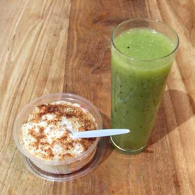 Frooteria Juice & Bagels