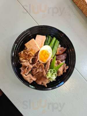 Suzuki - Nomnom Kitchen