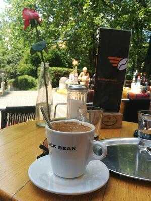 Black Bean Pündterplatz - Coffeeshop & Café