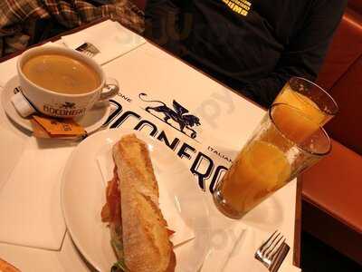Boconero Café Restaurant