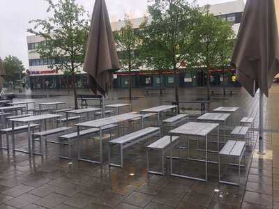 Hans Im GlÜck Burgergrill & Bar