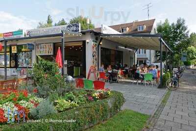 Piccolo-mondo Eiscafe