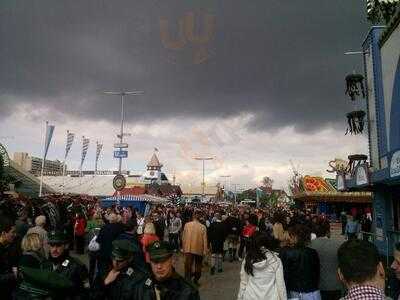 Hühner- Und Entenbraterei Ammer