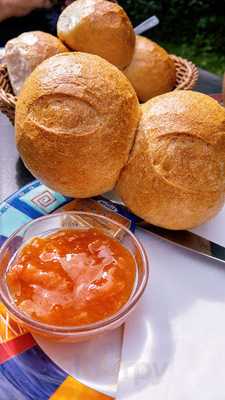 Reis Backerei Konditorei Cafe