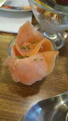 Reis Backerei Konditorei Cafe