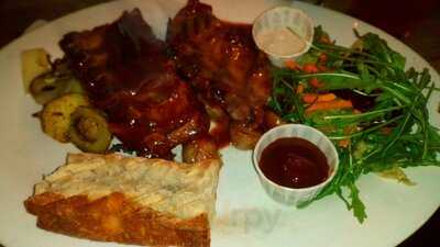 Attentat Griechischer Salat